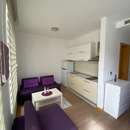 Aledora Apartment